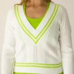 Women's white knitted organic cotton V-neck pullover